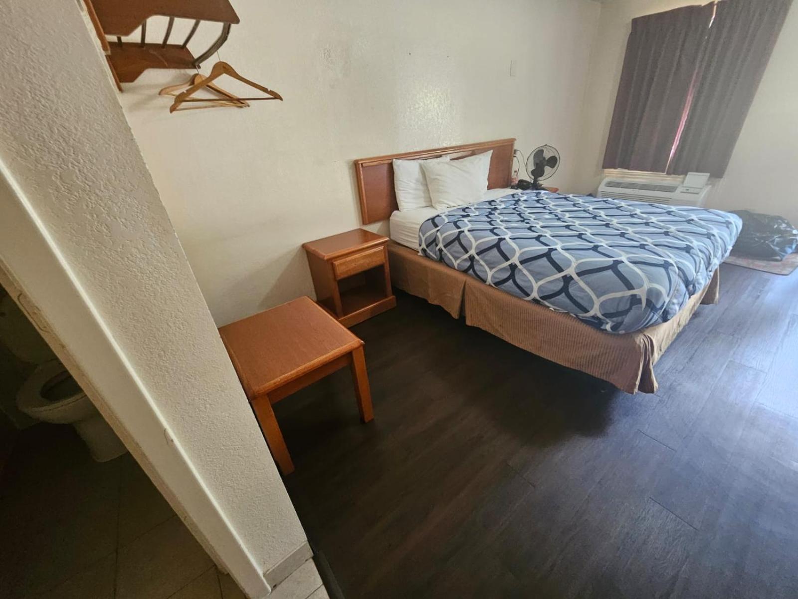 Regency Inn Jewett Extérieur photo